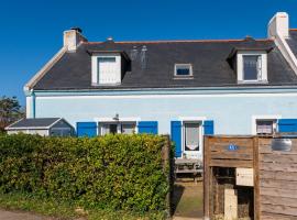 Chambre d'hote centre Sauzon – hotel w mieście Sauzon