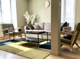 Cocon du Château, Centre Historique Vizille 7pers, hotel i Vizille