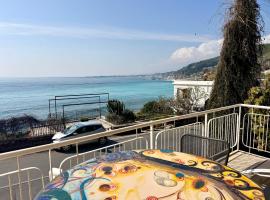 Blue Lagune Taormina Mare, hotel a Taormina