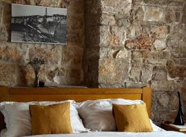 Ducina Apartments، فندق في ميلنا
