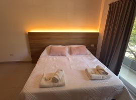 Aparts Magallanes, hótel í Pilar