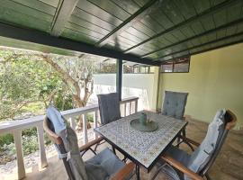 Holiday Home Camp Marko-1 by Interhome, viešbutis mieste Zečevo