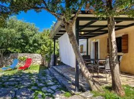 Holiday Home Tomiceva by Interhome