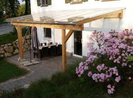 Moni's Landchalet, hotel em Eberfing