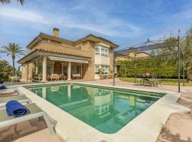 Villa Bertoni Golf & Sea by Interhome, Hotel in Reus