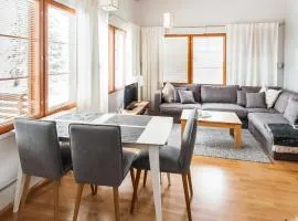 Holiday Home Karhunvartijan tupa a6 by Interhome