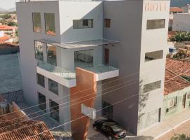 Hotel Tibério Filho, готель у місті Piatã