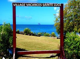 Village vacances Sainte Luce Studio ANTIGUA 03, hotelli kohteessa Sainte-Luce