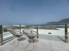 Famara ocean view house
