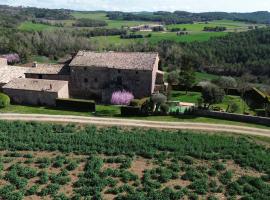 Casa rural Can Guilella, Hotel in Montmajor