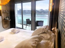Le Crystal Dinard, Sure Hotel Collection by Best Western, hotel a Dinard