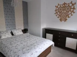 Tatra Horizon Apartamenty - 5 minut od Term Chochołowskich i Stoku Narciarskiego w Oravicach