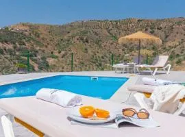 Casa Marina Cómpeta by Ruralidays