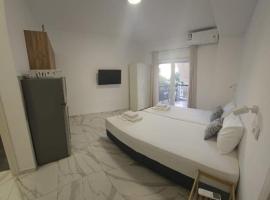 Nea Kallikrateia โรงแรมในRaška