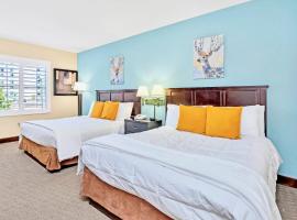 Queen Studio Near Universal w Games & BBQ Patio, Hotel in Orlando