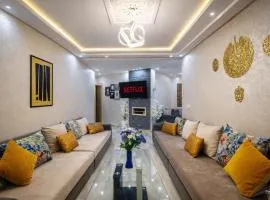 Casa Med Parking Prive WiFi Fibre Gare 2min
