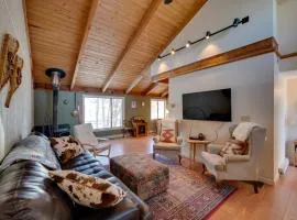 Unique Thornton Townhome Swim, Ski, and Hike!