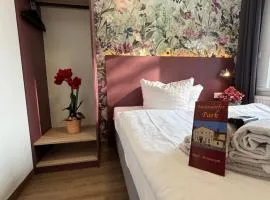 Hotel Meiendorfer Park free parking