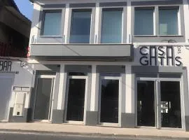 Maria Do Carmo - Casa das Gatas