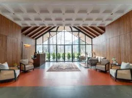 Nivasana Manali - A Luxury Boutique Hotel