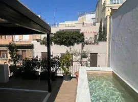 Penthouse 28- Jacuzzi & Cinema