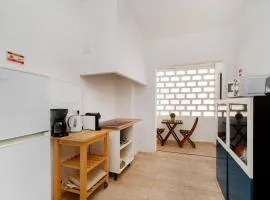 Sunny central Apartment in Loule