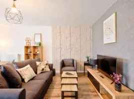 Cachan – Terrasse & Parking privé