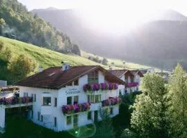 Landhaus Sonnrain Fendels - Auszeit auf 1400m - aktiv und relaxt