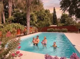 Spacious 4BR w Pool Near Legoland Game Room