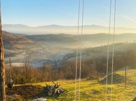 Panorama Lupilor、Coleştiのホテル