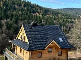 Górska Chata w Górach Bystrzyckich