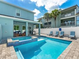 Sea Haven - Private Beach Home Near Orlando - Heated Pool & Spa, khách sạn ở Melbourne