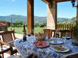 Apart con piscina Lebanes Picos de Europa