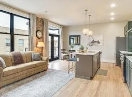 On Dtwn Square! Chic Lawrenceburg Condo with Balcony