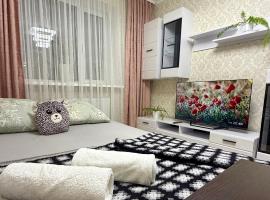 Затишна сучасна квартира для пари чи бізнес-поїздки, Hotel in Irpin