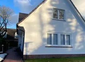 Family-friendly with garden & parking Auch für Monteure geeignet und große Gruppen