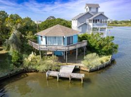 8951 - Ozzie's Island Hideaway、ハッテラスのホテル