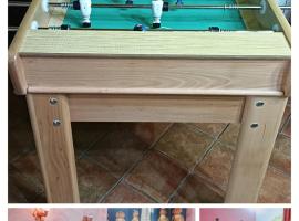 Don Mauricio y periquines, hotel din Robledillo