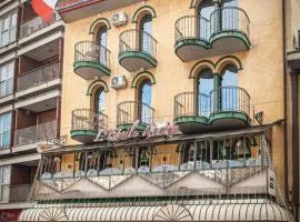 Hotel l'etoile de la ville