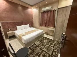 Cairo Plaza, Wonderful Hotel