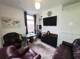 Aire St Home Large Group Stay Fast A66 A19 Access
