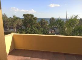 501 Miramar Seaview Malecon Penthouse, hotel din Colorado