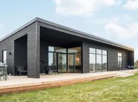 Beautiful Home In Børkop With Sauna