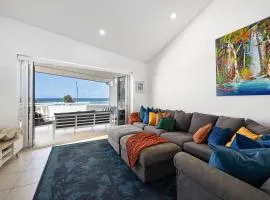 Lennox Head Waves Beachfront Penthouse