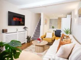Stay Awhile - 3-Bed Townhouse Northern Quarter
