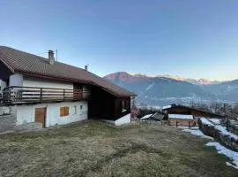 Superb apartment in a country house
