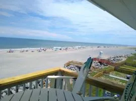 A18 Parrot Escape - OCEAN VIEW! There is nothing quite like a Carolina sunrise viewed from your private oceanfront deck condo