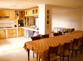 La Casita Campestre โรงแรมในHacienda Oyambaro