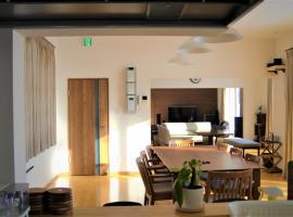 一棟貸しヴィラ雫の器, hotel en Naganuma