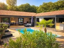 Villa avec piscine, animaux admis - 6 pers. - FR-1-857-73